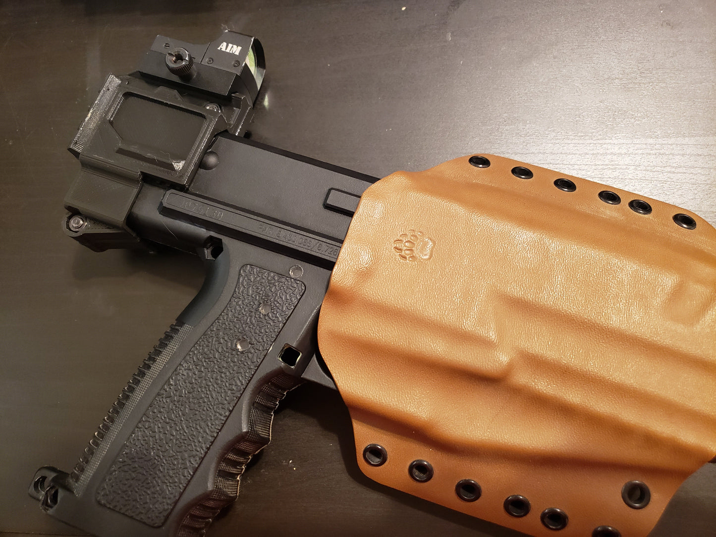 TIPX Universal Service Weapon Adapter